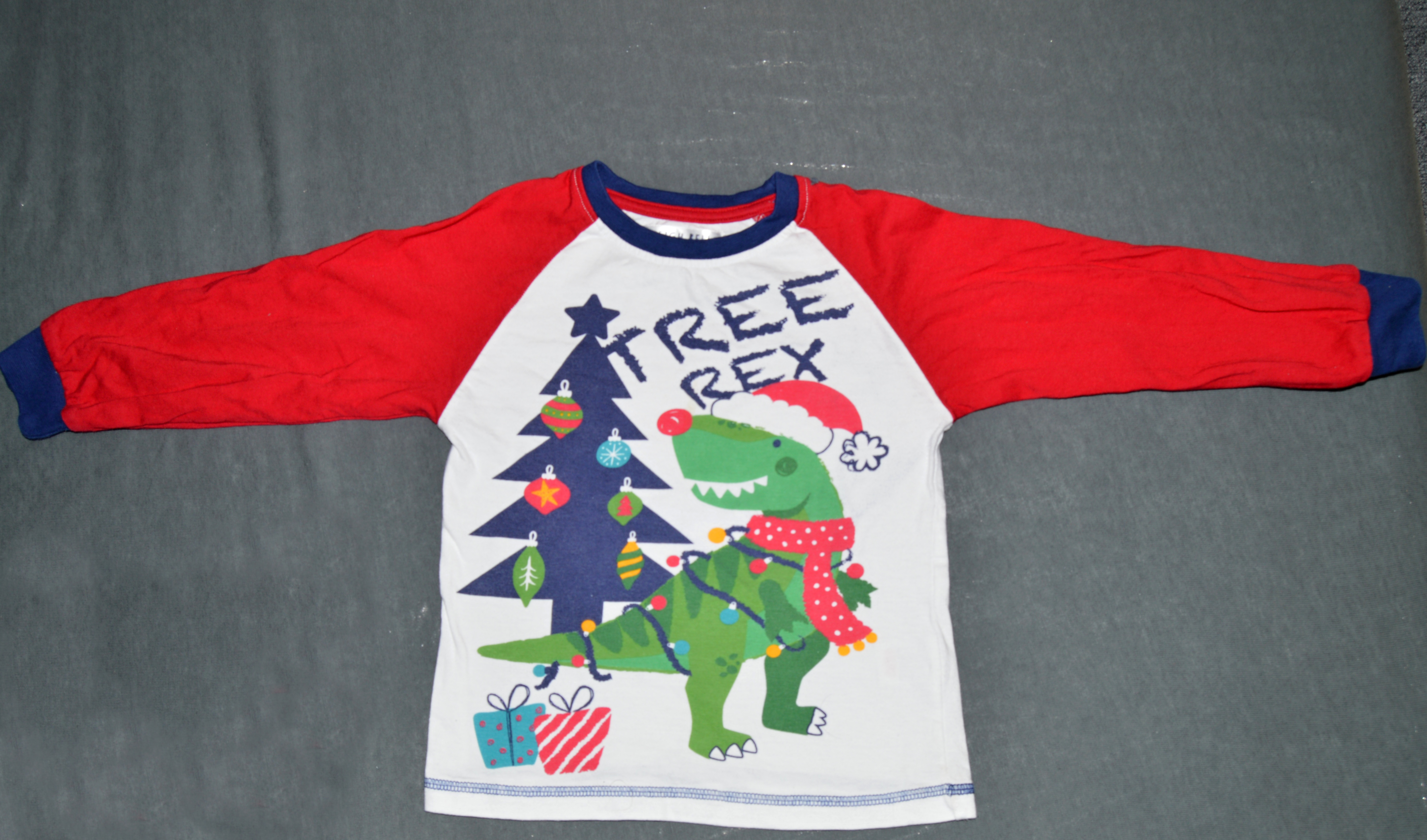 Vánoční tričko s Rexem 104