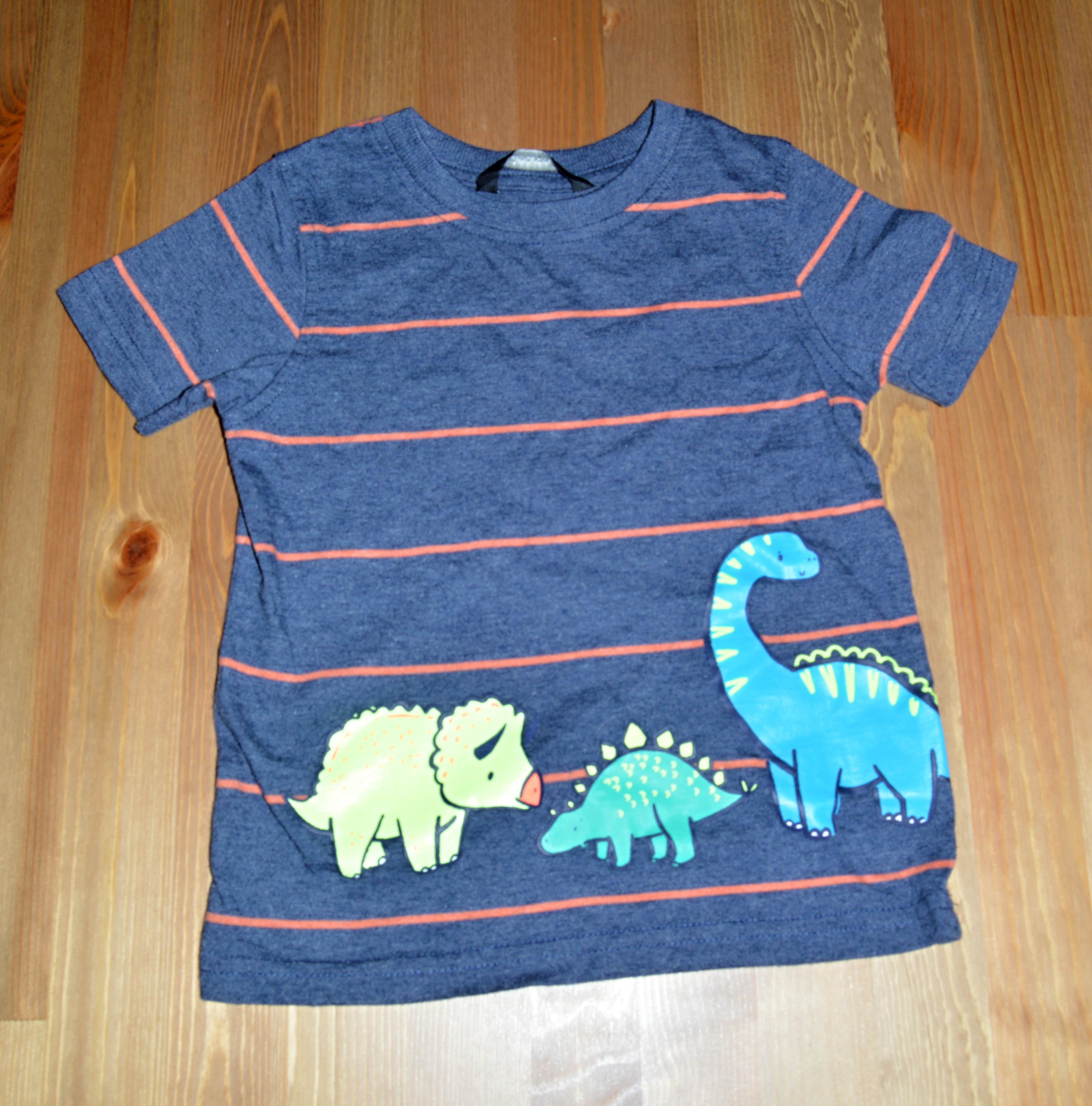 Tričko s dinosaury 98